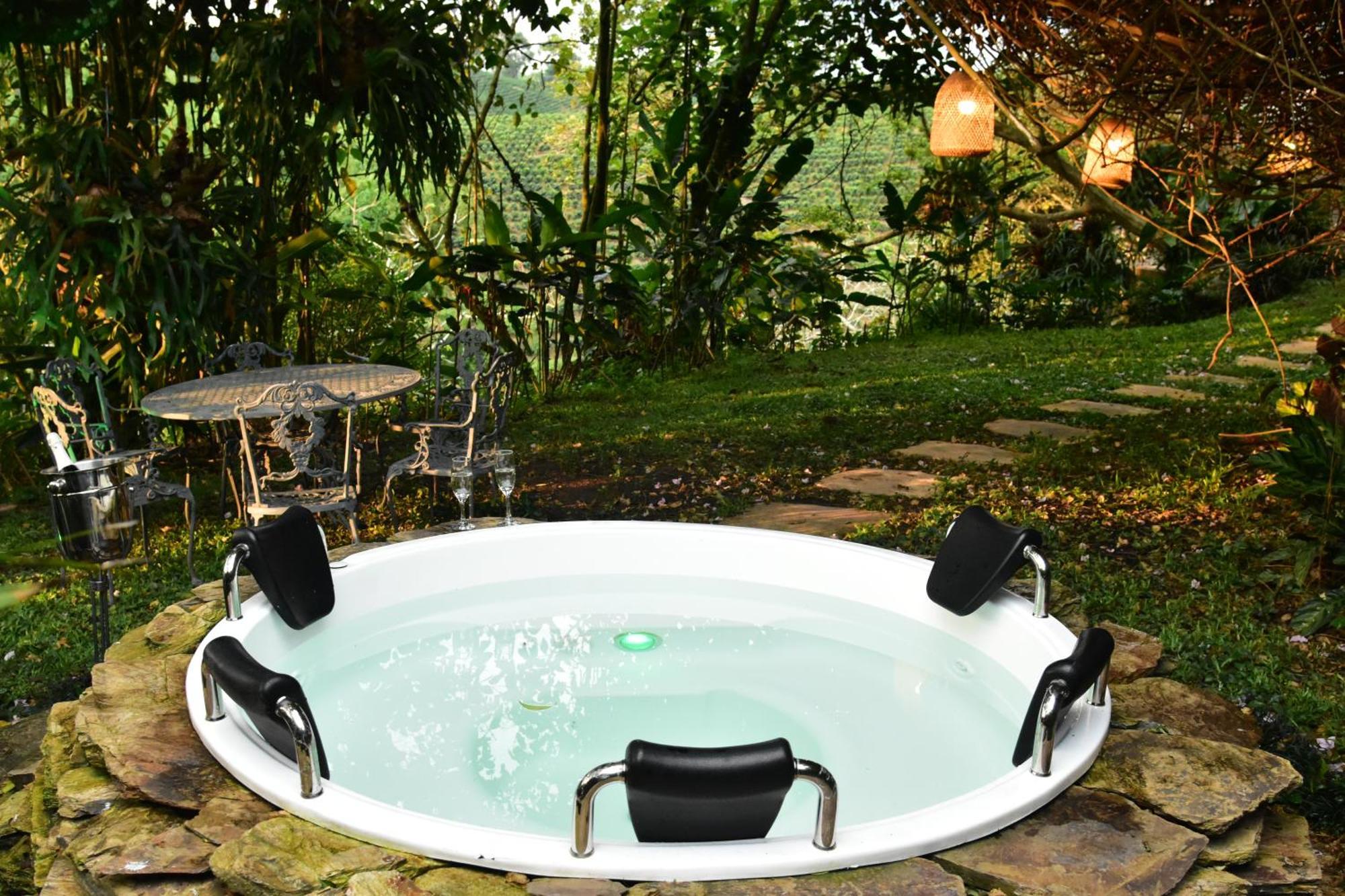Finca Hotel Los Girasoles モンテネグロ エクステリア 写真