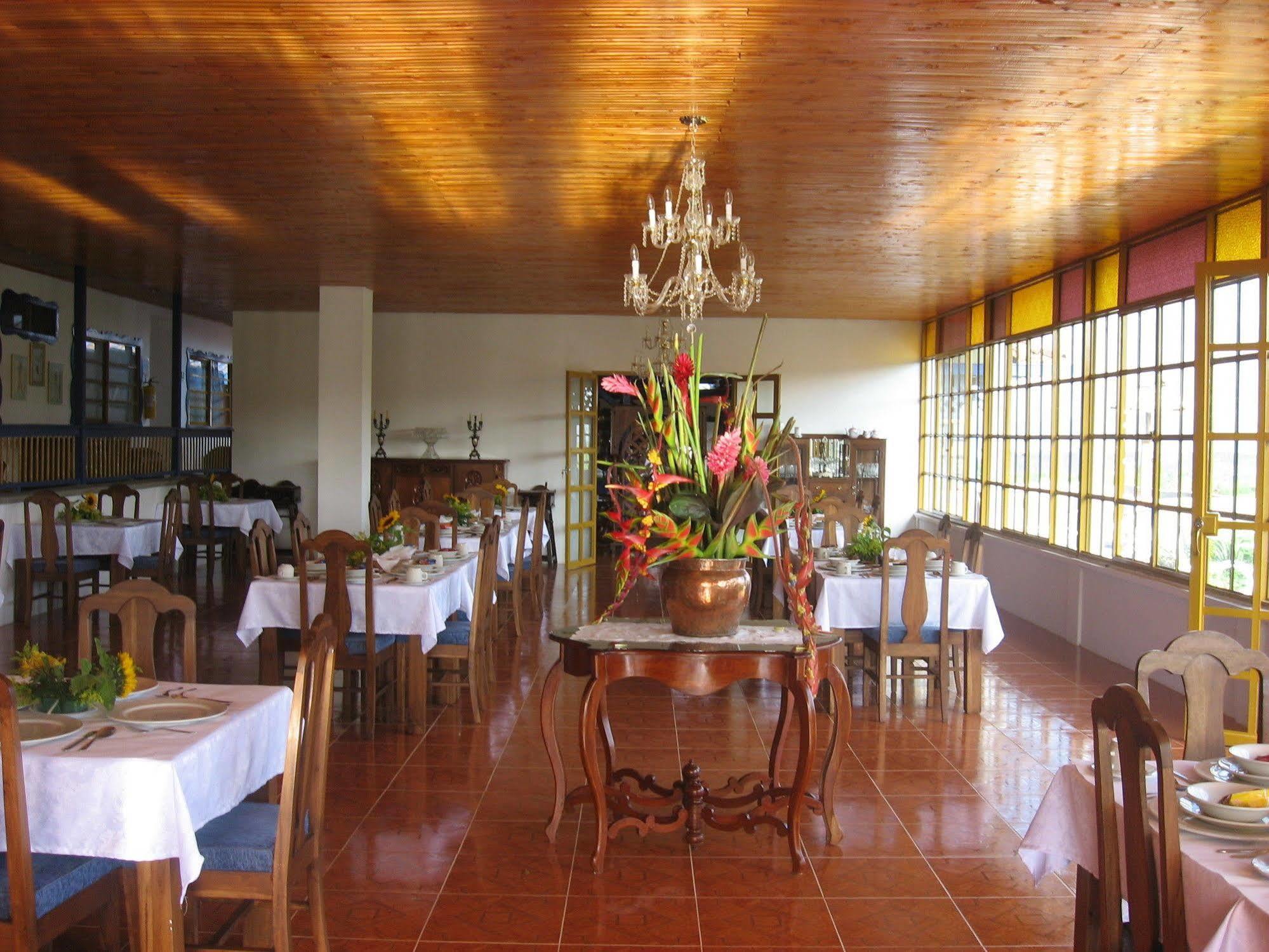 Finca Hotel Los Girasoles モンテネグロ エクステリア 写真
